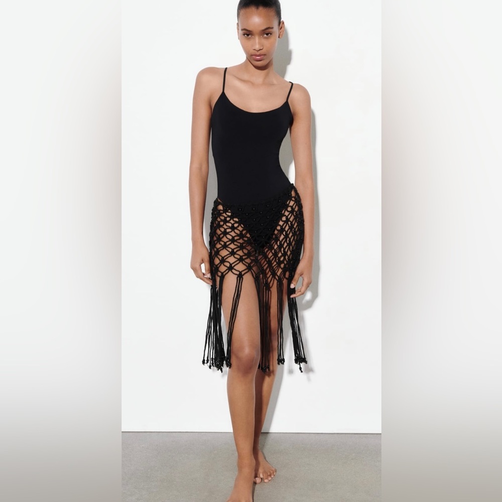 Fringed mesh skirt